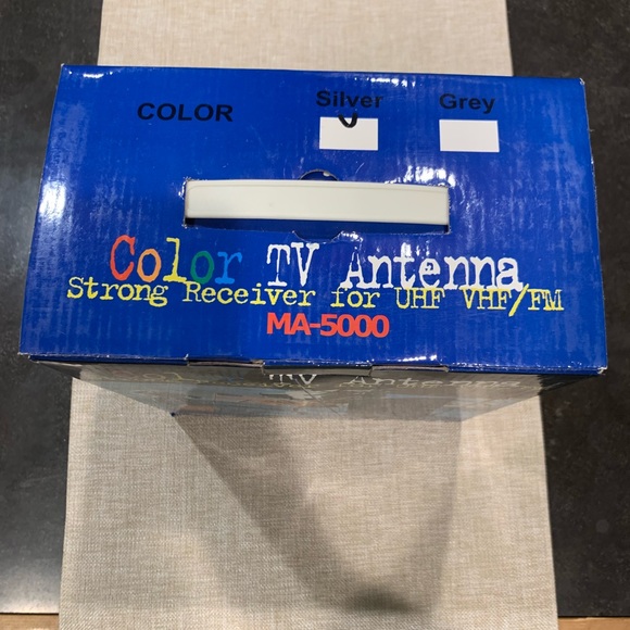 Color TV Booster Antenna MA-5000 for UHF/VHF/FM - Picture 3 of 9